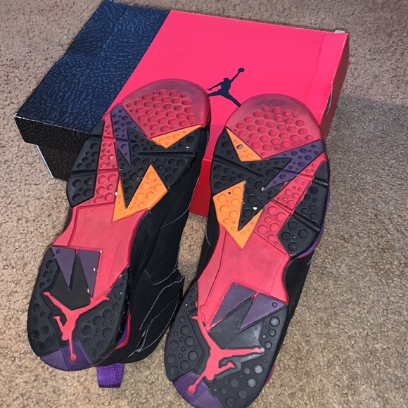 Jordan Retro 7 Raptors - Picture 4 of 5